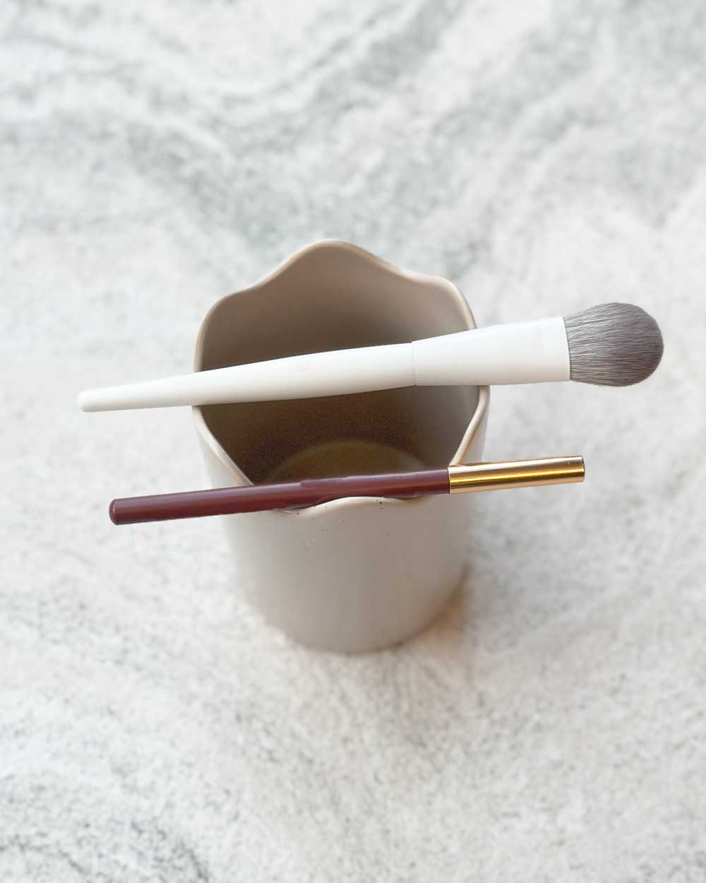 Store & Dry Brush Cylinder / Jade Kisnorbo X Robert Gordon - Image 4
